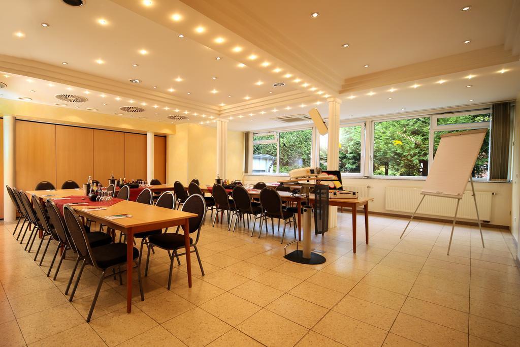 Hotel Mariaweiler Hof Düren - Eifel Exterior foto
